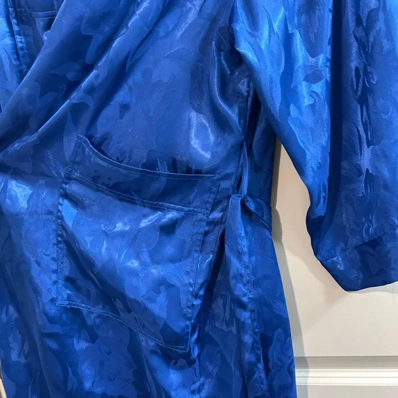 Vintage Gold Label Victoria's Secret Vibrant Blue Robe - Picture 7 of 7